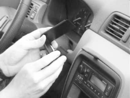 Brodit ProClip 852455 voor Honda CR-V 1997-2001 - montagepositie op dashboard