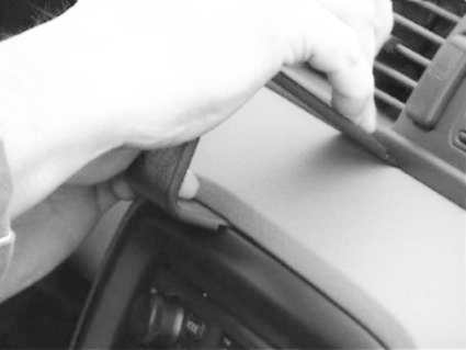 Brodit ProClip 852455 voor Honda CR-V 1997-2001 - detail van dashboardmontage