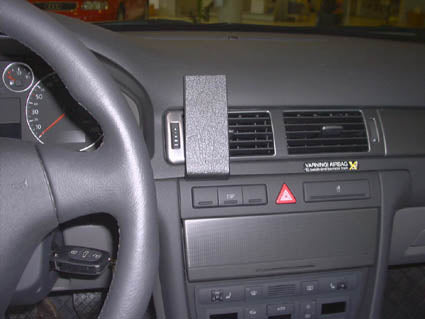 Brodit ProClip 852472 voor Audi S6 1998-2003, Audi A6/A6 Wagon 1999-2004 en Audi A6 1998-2003 - installatiepositie