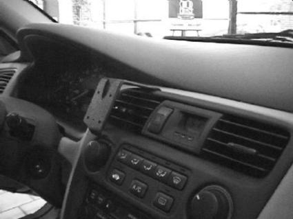 Brodit ProClip 852549 voor Honda Accord 1998-2000 - installatiepositie