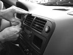Brodit ProClip 852553 voor Honda Civic 1996-1998 - detail van dashboardmontage