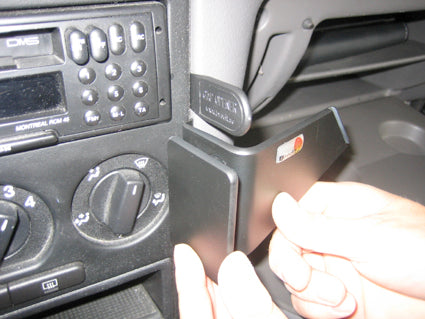 Brodit ProClip 852598 voor Opel Astra 1998-2003 - montagepositie op dashboard