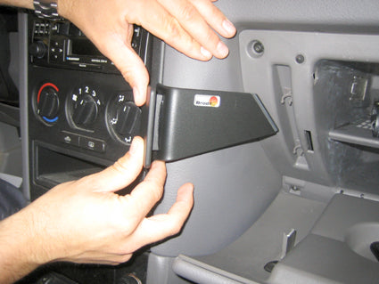 Brodit ProClip 852598 voor Opel Astra 1998-2003 - ProClip geplaatst in het voertuig