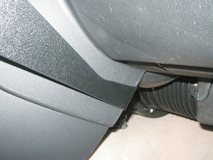 Brodit ProClip 852628 voor Land Rover Freelander 1998-2003 en Land Rover Freelander 2002-2003 - montagepositie op dashboard