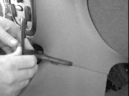 Brodit ProClip 852675 voor Peugeot 206 1999-2008 - ProClip geplaatst in het voertuig