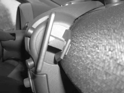 Brodit ProClip 852682 voor Smart ForTwo 1998-2007 - detail van dashboardmontage