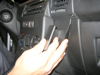 Brodit ProClip 852714 voor Opel Zafira A 1999-2004 - detail van dashboardmontage