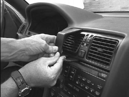 Brodit ProClip 852748 voor Lexus LS Series 1990-1994 - montagepositie op dashboard