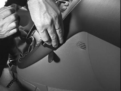 Brodit ProClip 852762 voor Citroen Xsara Picasso 2000-2006 - detail van dashboardmontage