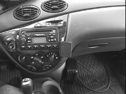 Brodit ProClip 852788 voor Ford Focus 1999-2004 - installatiepositie