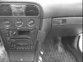 Brodit ProClip 852793 voor Volvo V40 1996-2000 en Volvo S40 1996-2000 - installatiepositie