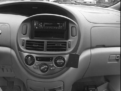 Brodit ProClip 852831 voor Toyota Previa 2001-2006 - installatiepositie