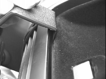 Brodit ProClip 852835 voor Seat Alhambra 2001-2010 en Volkswagen Sharan 2001-2010 - ProClip geplaatst in het voertuig
