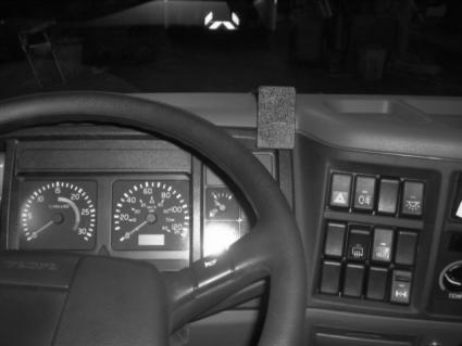 Brodit ProClip 852859 voor Volvo FL6 2000-2006 - installatiepositie