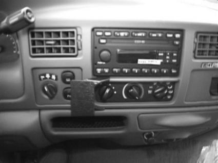 Brodit ProClip 852900 voor Ford F-Series 750 1999-2010, Ford F-Series 650 1999-2010 e.a. - installatiepositie