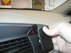 Brodit ProClip 852982 voor Volvo XC70 2000-2007, Volvo V70 N 2000-2008 en Volvo S60 2000-2010 - ProClip geplaatst in het voertuig