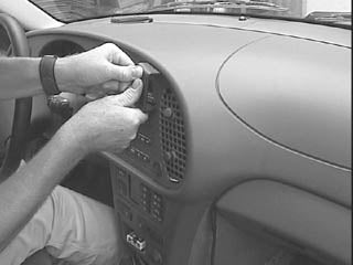 Brodit ProClip 853015 voor Saab 9-3 1998-2002 - ProClip geplaatst in het voertuig