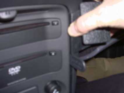 Brodit ProClip 853018 voor Nissan Primera 2002-2009 - detail van dashboardmontage