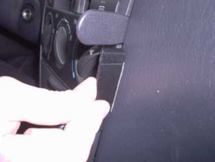 Brodit ProClip 853020 voor Toyota Corolla 2002-2007 - ProClip geplaatst in het voertuig