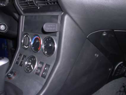 Brodit ProClip 853031 voor BMW Z3 1996-2002 - montagepositie op dashboard