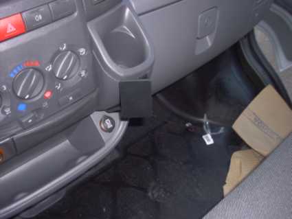 Brodit ProClip 853038 voor Citroen Jumper 2002-2006, Fiat Ducato 2002-2006 en Peugeot Boxer 2002-2006 - installatiepositie