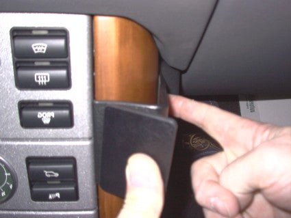 Brodit ProClip 853053 voor Land Rover Range Rover 2003-2012 en Land Rover Range Rover 2002-2012 - ProClip geplaatst in het voertuig