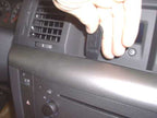 Brodit ProClip 853076 voor Opel Vectra C 2002-2010 en Opel Signum 2003-2008 - montagepositie op dashboard