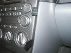 Brodit ProClip 853082 voor Mazda 6 2003-2004 en Mazda 6 2002-2007 - montagepositie op dashboard