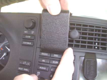Brodit ProClip 853086 voor Saab 9-3 2003-2006 - ProClip geplaatst in het voertuig