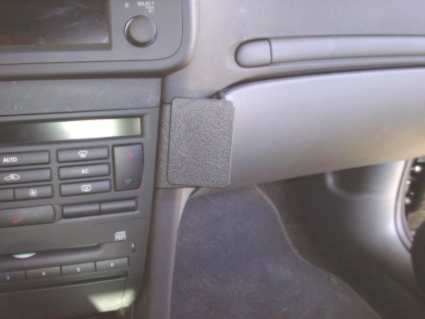 Brodit ProClip 853088 voor Saab 9-3 2003-2006 - installatiepositie
