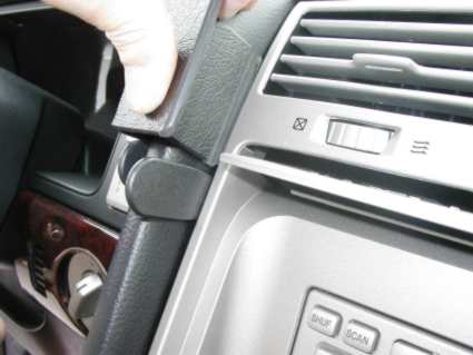 Brodit ProClip 853112 voor Lincoln Navigator 2003-2006 - ProClip geplaatst in het voertuig