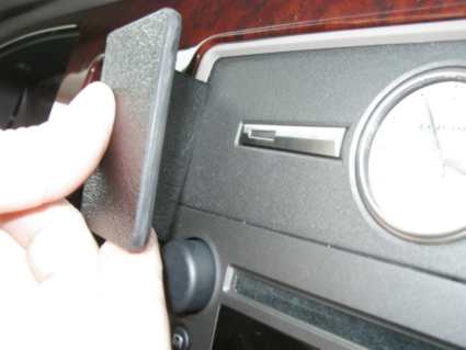 Brodit ProClip 853114 voor Lincoln Town Car 2003-2011 - ProClip geplaatst in het voertuig