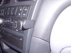 Brodit ProClip 853135 voor Nissan Almera 2003-2007 - montagepositie op dashboard