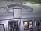 Brodit ProClip 853136 voor Volvo NH series 2003-2007, Volvo FM series 2003-2007 en Volvo FH series 2003-2007 - installatiepositie