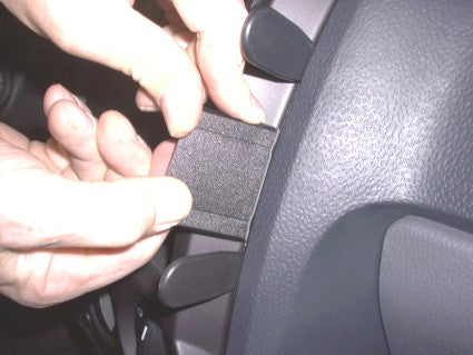 Brodit ProClip 853140 voor Hyundai Getz 2002-2005 - montagepositie op dashboard