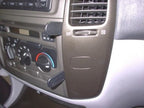 Brodit ProClip 853162 voor Toyota LandCruiser 100 2002-2007 en Toyota LandCruiser 2003-2007 - montagepositie op dashboard
