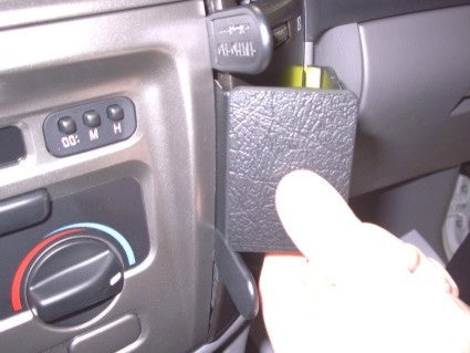 Brodit ProClip 853162 voor Toyota LandCruiser 100 2002-2007 en Toyota LandCruiser 2003-2007 - ProClip geplaatst in het voertuig