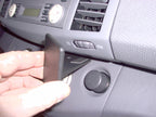 Brodit ProClip 853202 voor Nissan Micra 2003-2010 - ProClip geplaatst in het voertuig