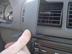 Brodit ProClip 853204 voor Ford Transit Connect 2003-2009 en Ford Tourneo Connect 2003-2009 - detail van dashboardmontage