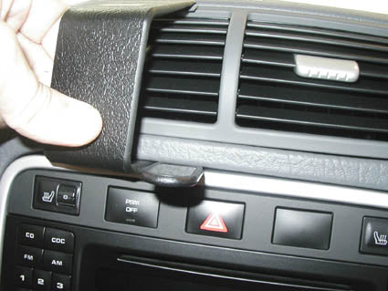Brodit ProClip 853209 voor Porsche Cayenne 2003-2010 - ProClip geplaatst in het voertuig