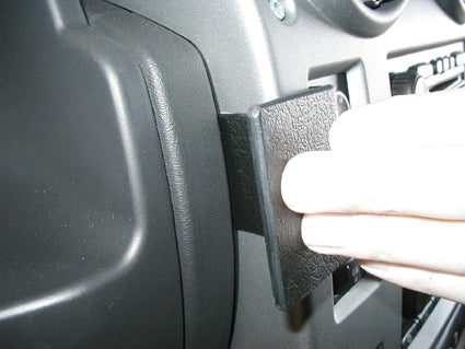 Brodit ProClip 853216 voor Hummer H2 2003-2007 - detail van dashboardmontage