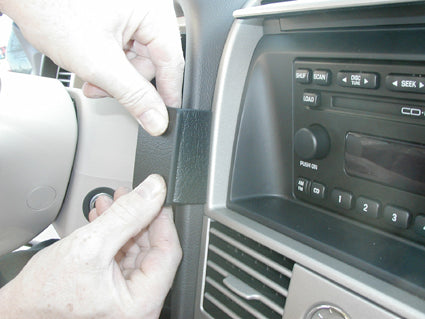 Brodit ProClip 853218 voor Lincoln Aviator 2003-2009 - ProClip geplaatst in het voertuig