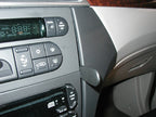 Brodit ProClip 853226 voor Chrysler Pacifica 2004-2009 - montagepositie op dashboard