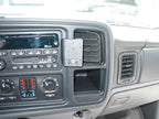 Brodit ProClip 853233 voor Cadillac EXT 2003-2006, Cadillac ESV 2003-2006 e.a. - detail van dashboardmontage