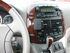 Brodit ProClip 853241 voor Toyota Sienna 2004-2010 - detail van dashboardmontage