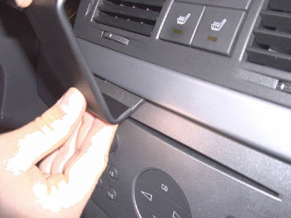 Brodit ProClip 853261 voor Opel Meriva 2003-2010 - montagepositie op dashboard