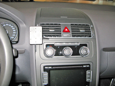 Brodit ProClip 853267 voor Volkswagen Touran 2003-2015 - productfoto zwarte ABS montagebasis
