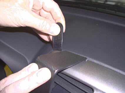 Brodit ProClip 853293 voor Toyota RAV 4 2001-2003 - detail van dashboardmontage