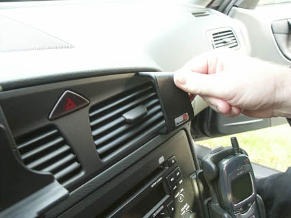 Brodit ProClip 853295 voor Volvo XC70 2000-2007 en Volvo V70 N 2000-2008 - ProClip geplaatst in het voertuig