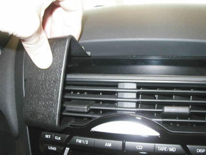 Brodit ProClip 853301 voor Mazda RX-8 2004-2008 - ProClip geplaatst in het voertuig
